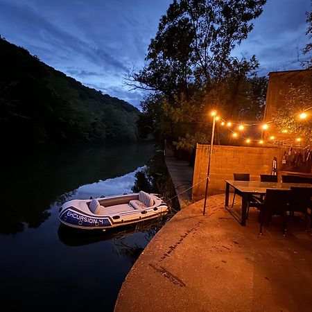 House On The River بلاغاي المظهر الخارجي الصورة