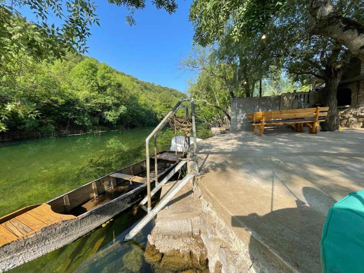 House On The River بلاغاي المظهر الخارجي الصورة